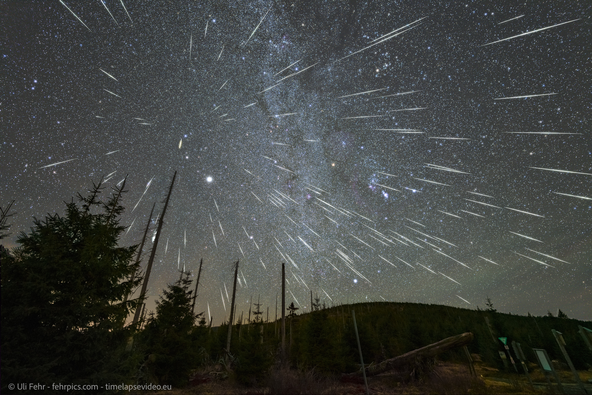 20251213-A7r14_nebulb -14 mm-9581.0 Sek. bei f - 1,8ISO 3200
