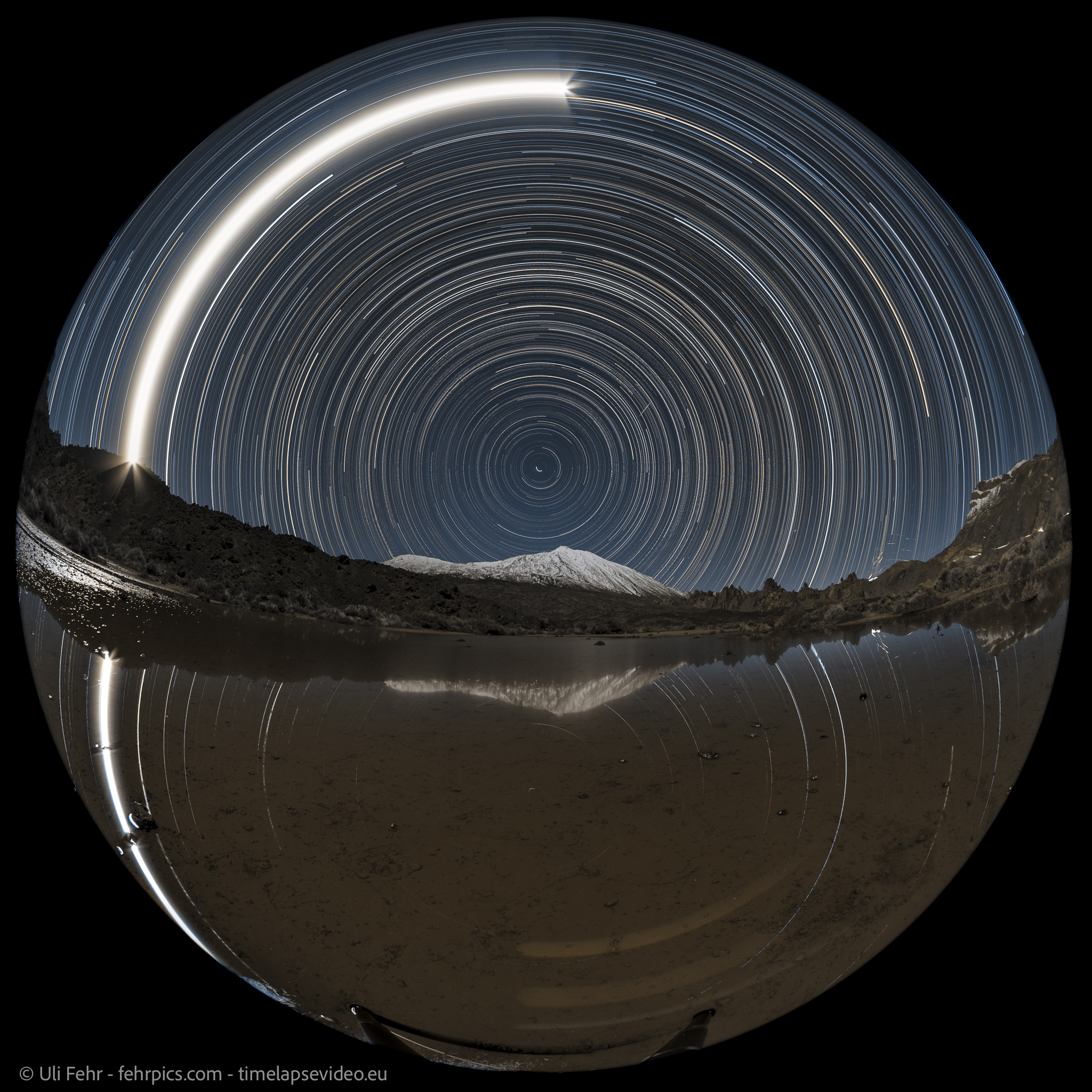20260328-STartrails-Teide-Schnee-Spiegelung_27000s_statistical-stretch --